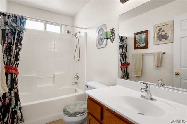 10116 N Avenida Vientos, Kingman, AZ 86409