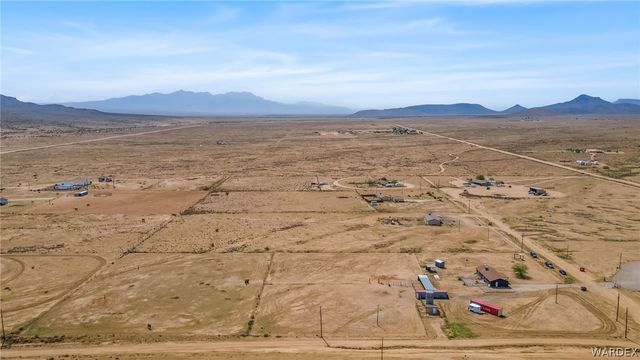 10116 N Avenida Vientos, Kingman, AZ 86409