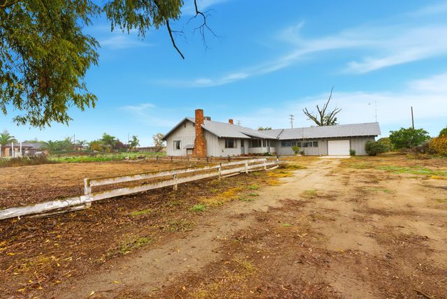 17639 Rd 224, Porterville, CA 93257