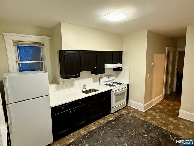 6306 Jf Kennedy Boulevard B, West New York, NJ 07093