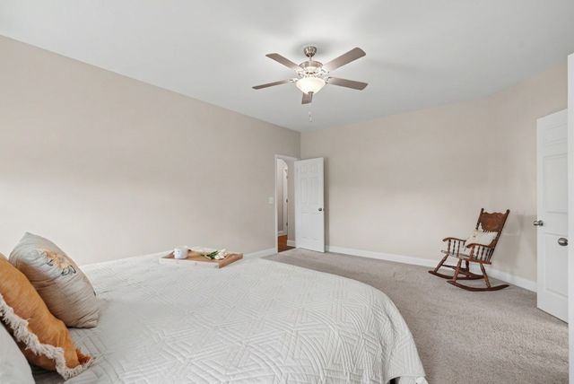 1383 Wentworth Dr, Gallatin, TN 37066