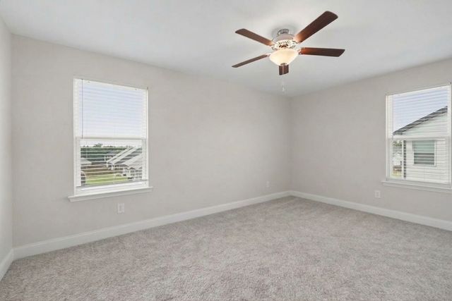 1383 Wentworth Dr, Gallatin, TN 37066