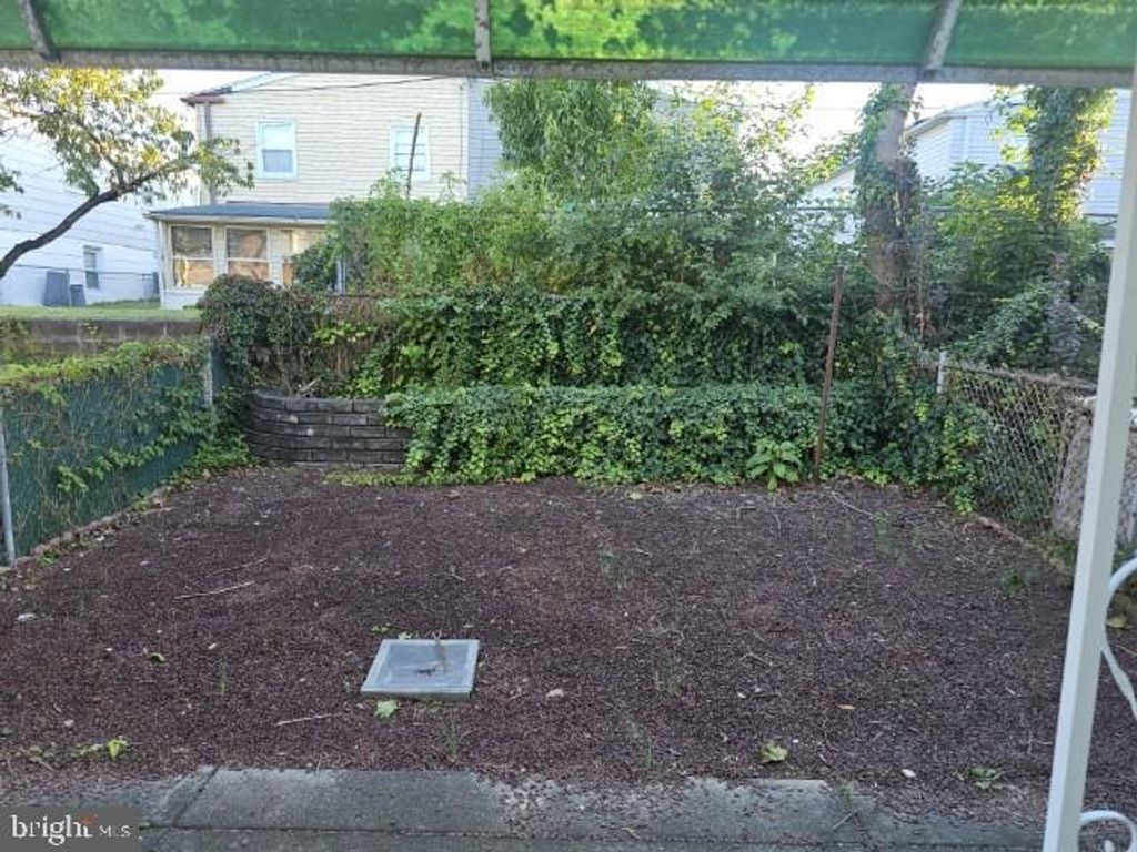 3315 ELLISTON CIR, PHILADELPHIA, PA 19114 — photo 3