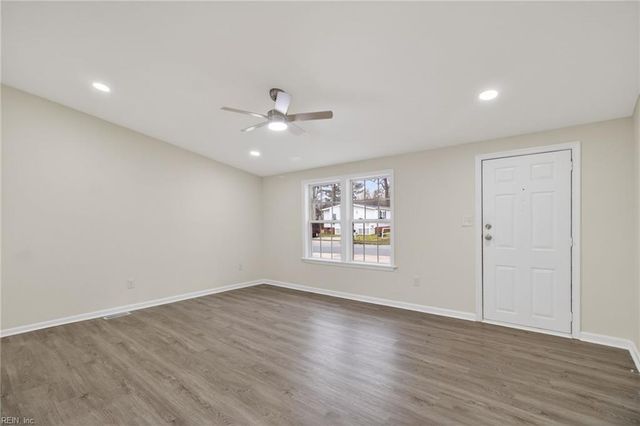 213 Burnetts WAY, Suffolk, VA 23434