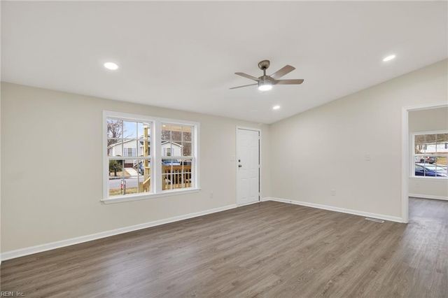 213 Burnetts WAY, Suffolk, VA 23434