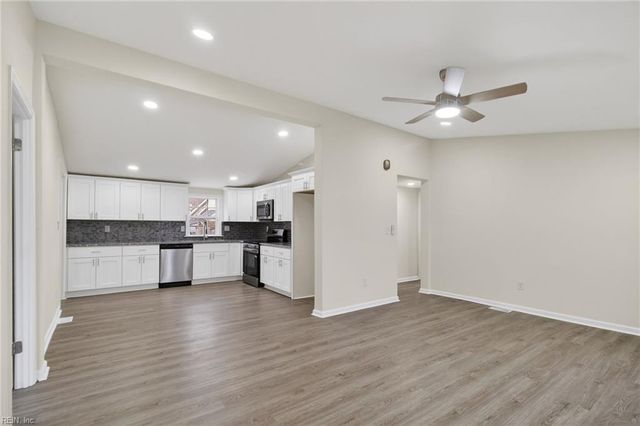 213 Burnetts WAY, Suffolk, VA 23434