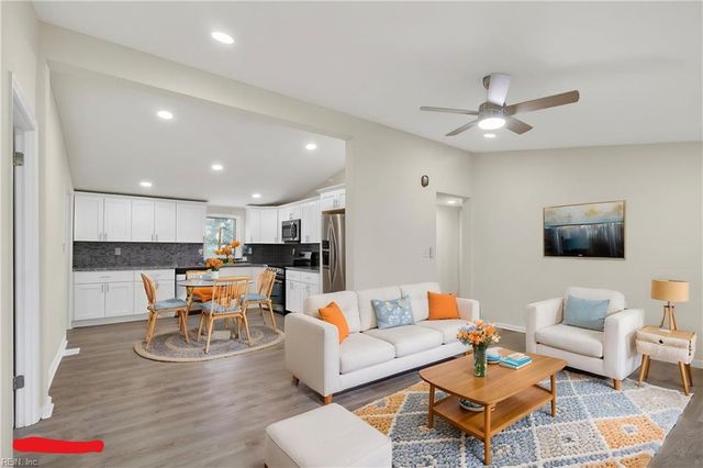 213 Burnetts WAY, Suffolk, VA 23434