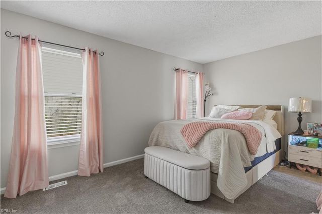 5274 Settlers Park DR, Virginia Beach, VA 23464