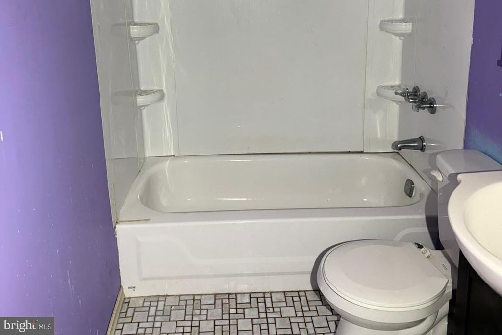 82 BOWERY ST, Frostburg, MD 21532