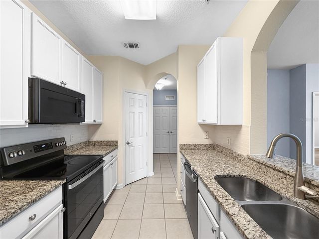 6434 CAVA ALTA DRIVE 105, Orlando, FL 32835