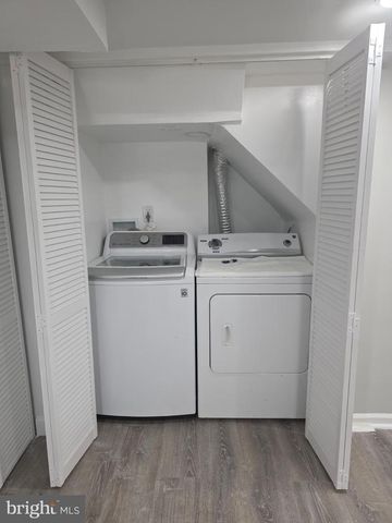 5427 DAWES AVE, Alexandria, VA 22311