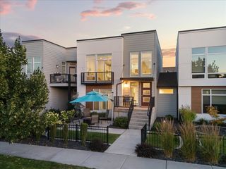 2435 W Summit Pkwy, Spokane, WA 99201
