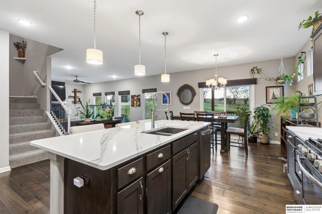 17021 Aurora Street, Omaha, NE 68136