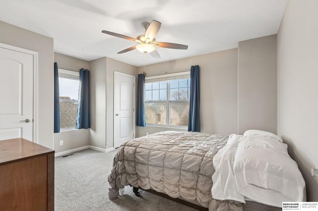 17021 Aurora Street, Omaha, NE 68136
