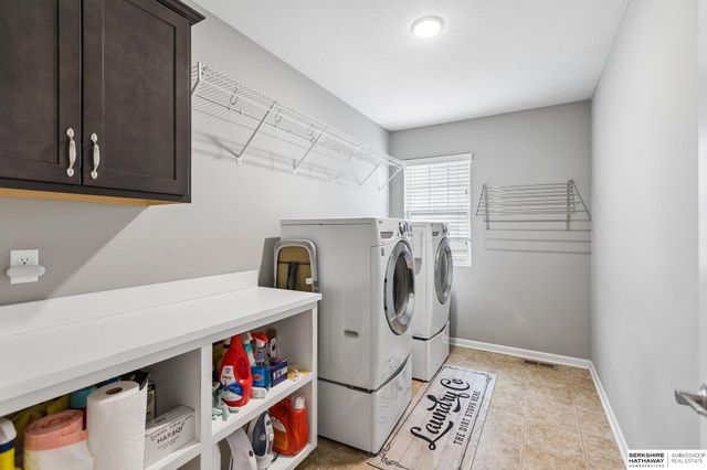 17021 Aurora Street, Omaha, NE 68136