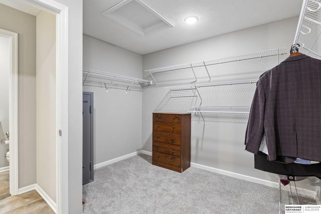 17021 Aurora Street, Omaha, NE 68136