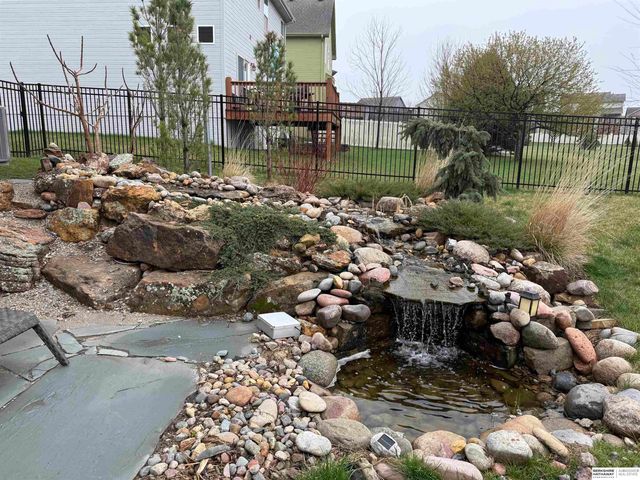 17021 Aurora Street, Omaha, NE 68136