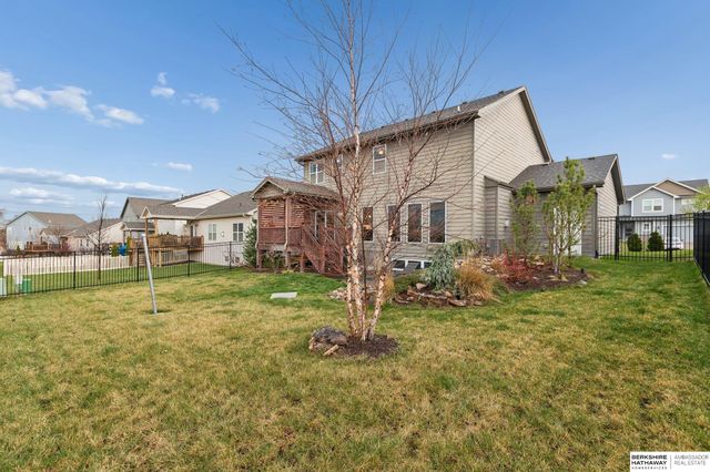 17021 Aurora Street, Omaha, NE 68136