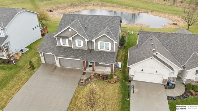 17021 Aurora Street, Omaha, NE 68136