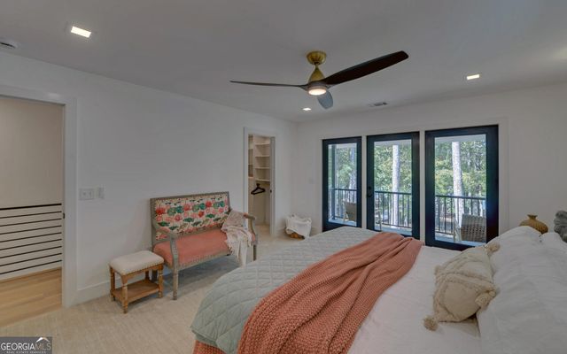 73 Woodlake Crt, Hartwell, GA 30643