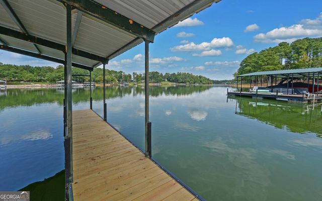 73 Woodlake Crt, Hartwell, GA 30643