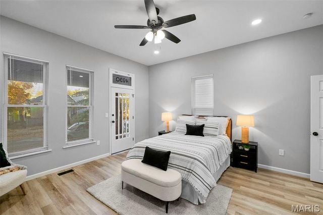 4230 Connecticut Street, St Louis, MO 63116