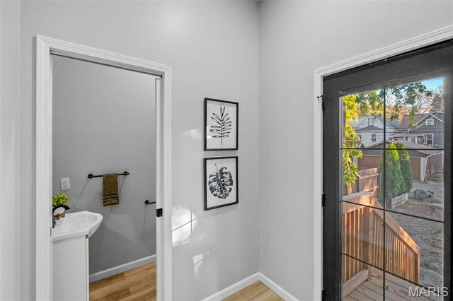 4230 Connecticut Street, St Louis, MO 63116