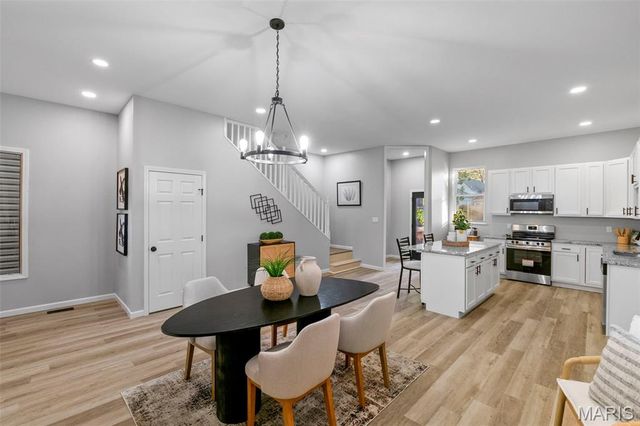 4230 Connecticut Street, St Louis, MO 63116