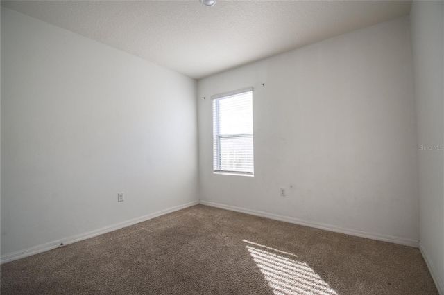 521 NICKEN GROVE, Davenport, FL 33837
