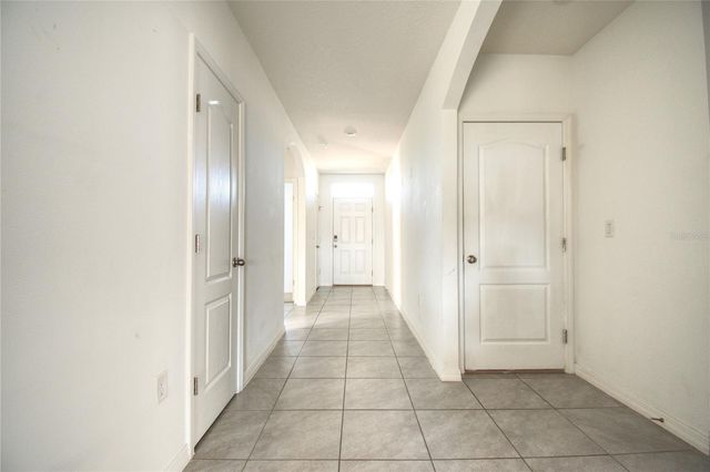 521 NICKEN GROVE, Davenport, FL 33837