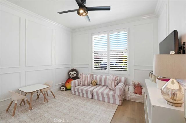 24051 Via Cresta, Valencia, CA 91354