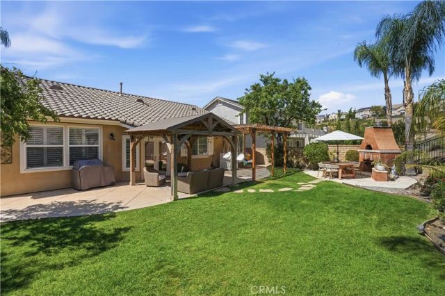 24051 Via Cresta, Valencia, CA 91354