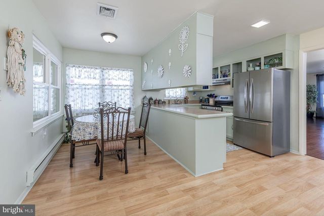 50 BUCKINGHAM DR, Southampton, NJ 08088