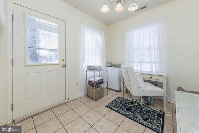 50 BUCKINGHAM DR, Southampton, NJ 08088