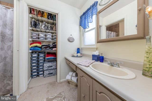 50 BUCKINGHAM DR, Southampton, NJ 08088