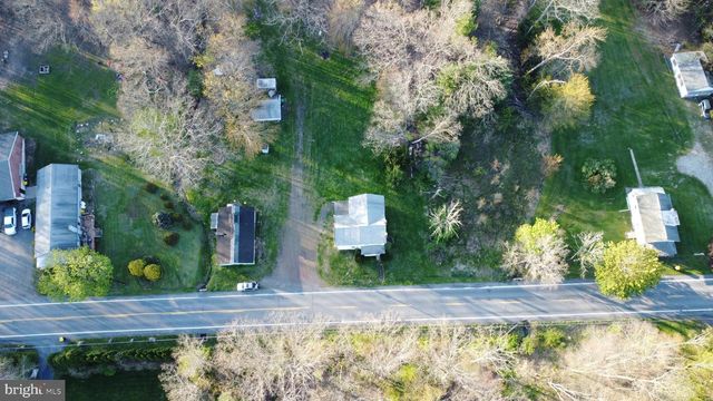 5444 QUAKAKE RD, Weatherly, PA 18255
