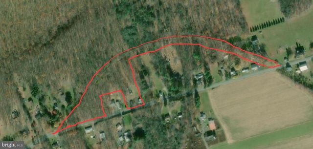 5444 QUAKAKE RD, Weatherly, PA 18255