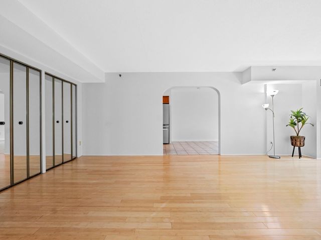 1731 Beacon 202, Brookline, MA 02445