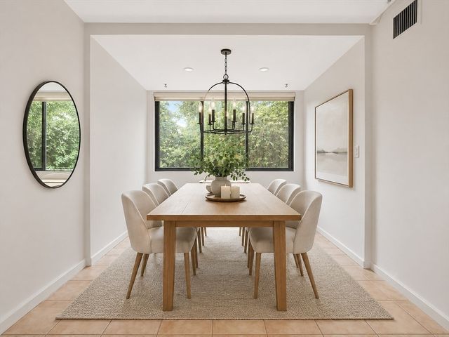 1731 Beacon 202, Brookline, MA 02445