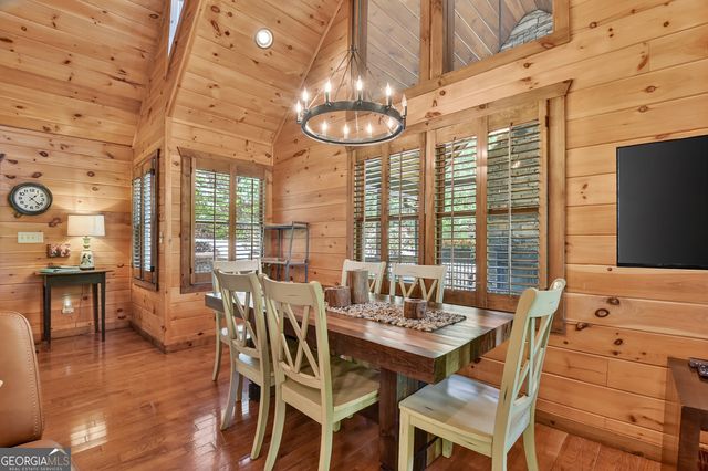 34 Dallas Lane, Blue Ridge, GA 30513