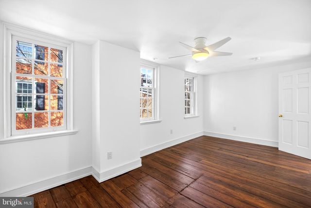 303 S AMERICAN ST, Philadelphia, PA 19106