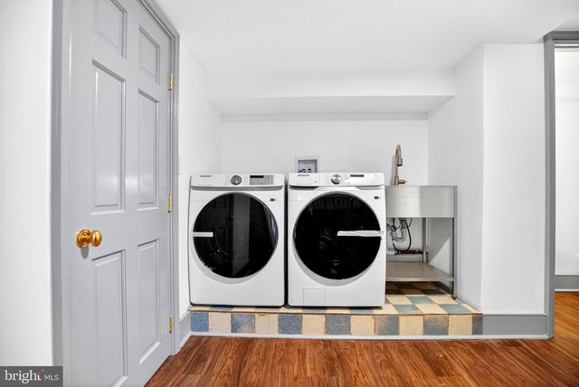 303 S AMERICAN ST, Philadelphia, PA 19106