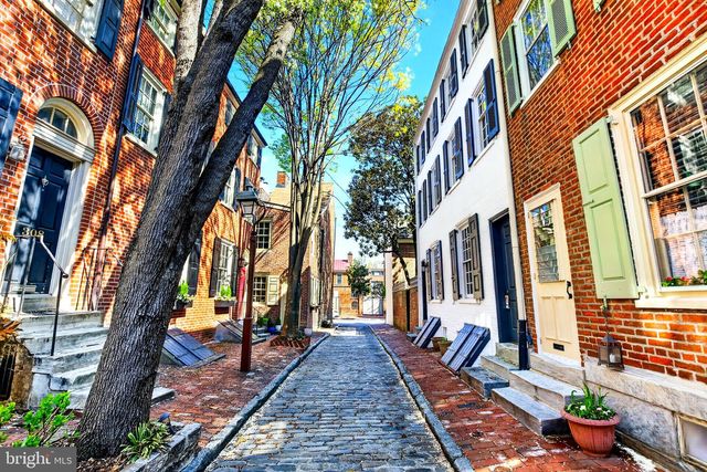 303 S AMERICAN ST, Philadelphia, PA 19106