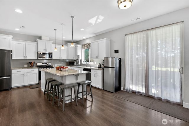 18215 SE 248th Street, Covington, WA 98042