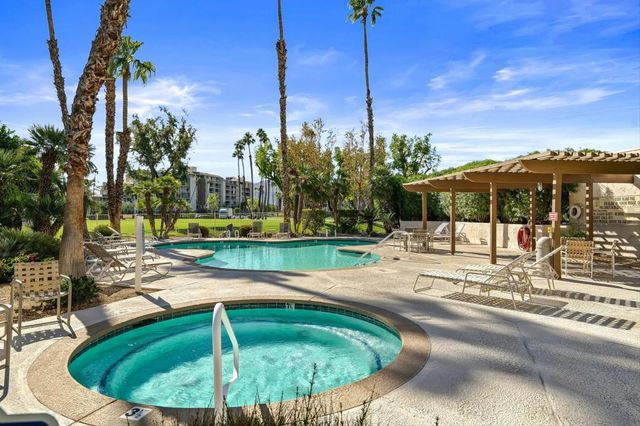 910 Island Drive 114, Rancho Mirage, CA 92270