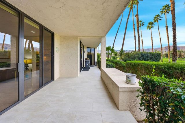 910 Island Drive 114, Rancho Mirage, CA 92270