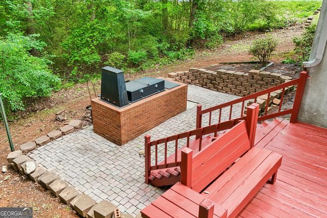 232 E Miles Road, Carrollton, GA 30116