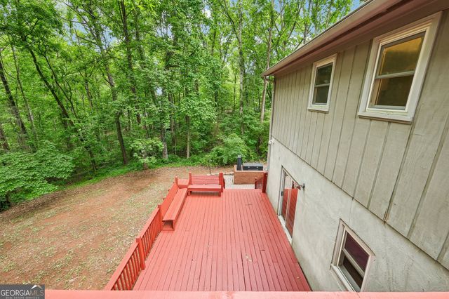 232 E Miles Road, Carrollton, GA 30116