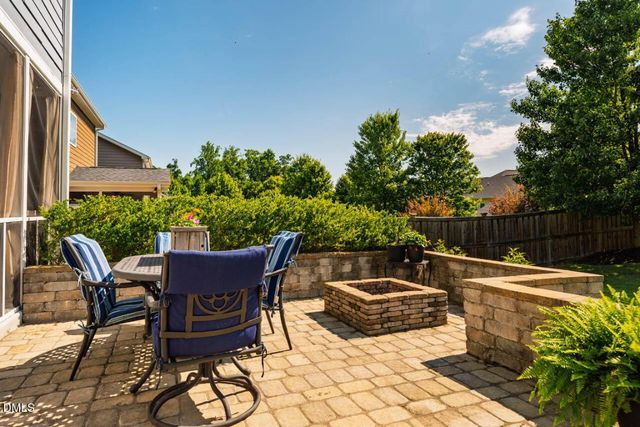 51 Cliffdale Road, Chapel Hill, NC 27516