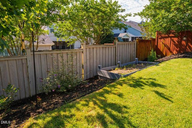 51 Cliffdale Road, Chapel Hill, NC 27516